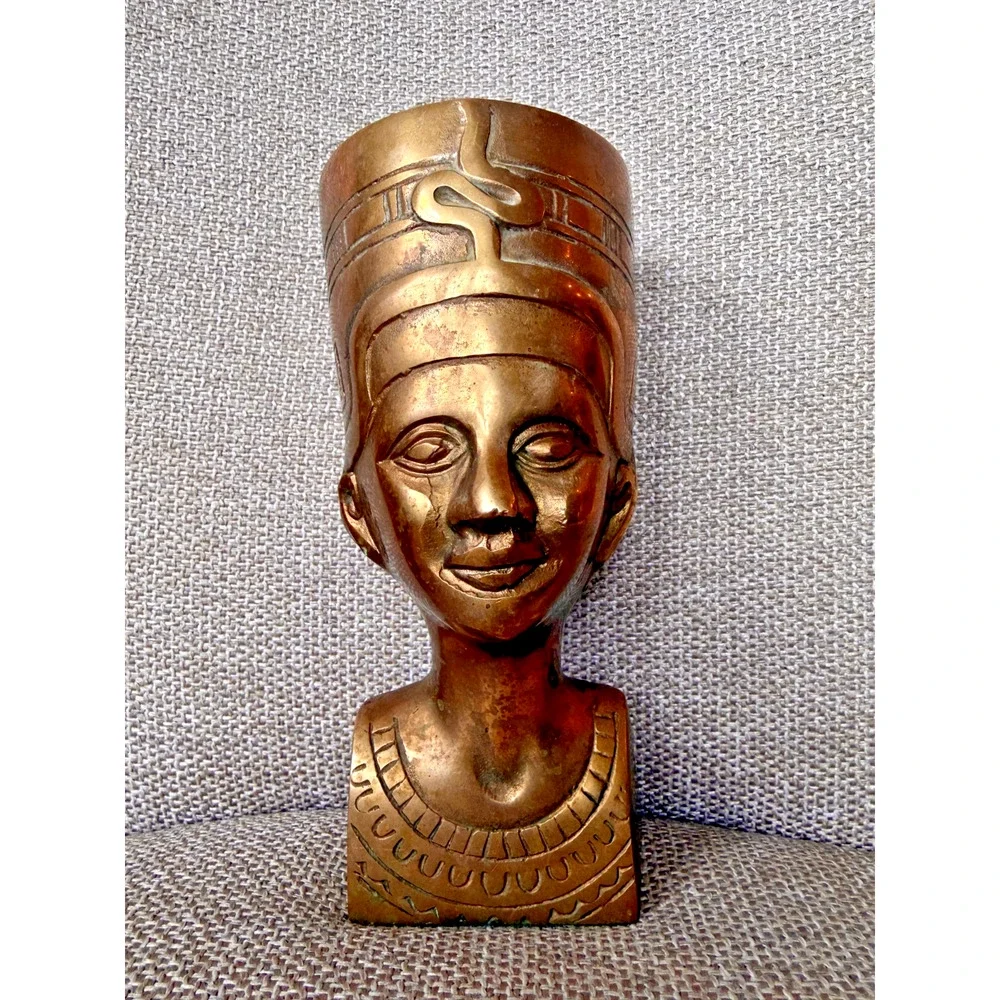 Vintage 1970s Brass Nefertiti Bust Egyptian Revival Statue 9
